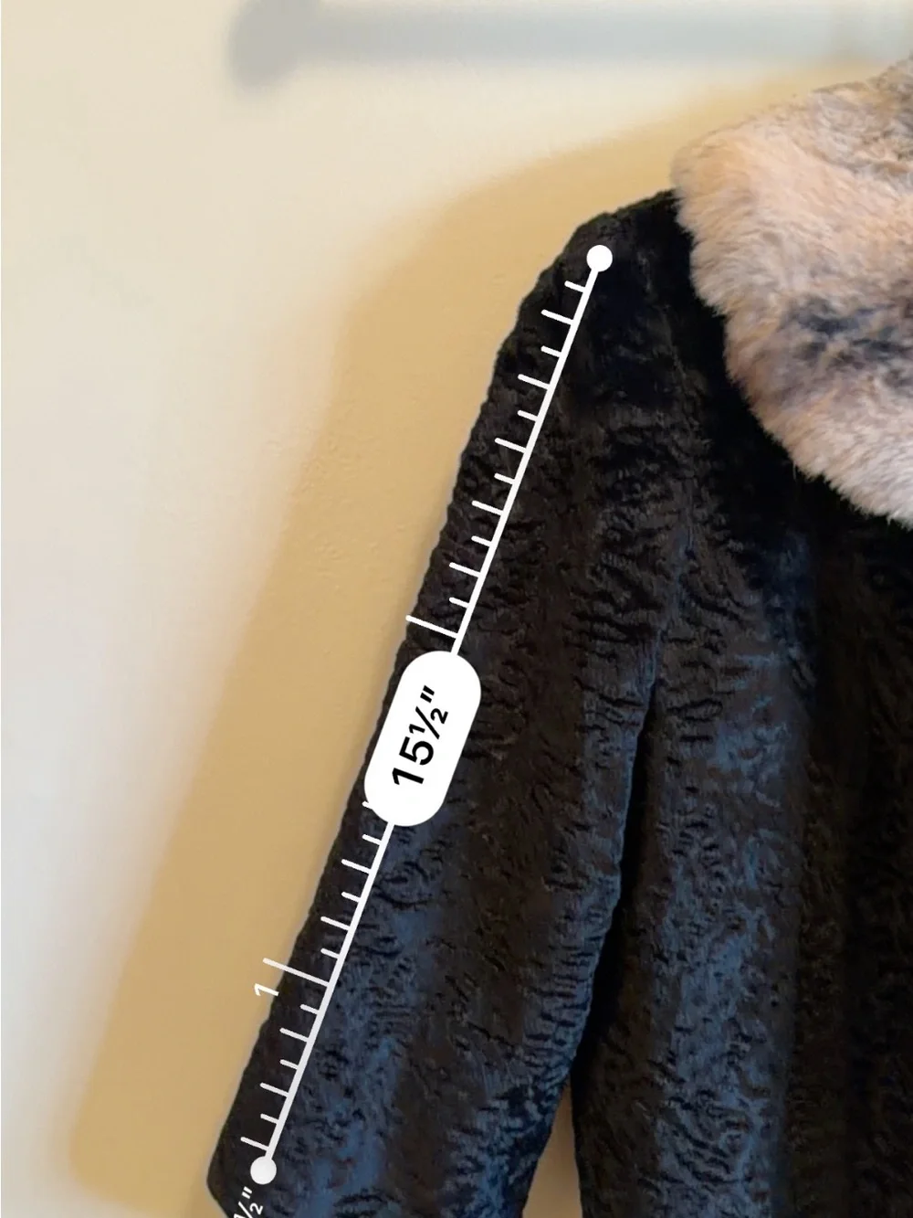 Vintage Black Faux Fur Coat Cropped Plush Grey Collar Sz S/M